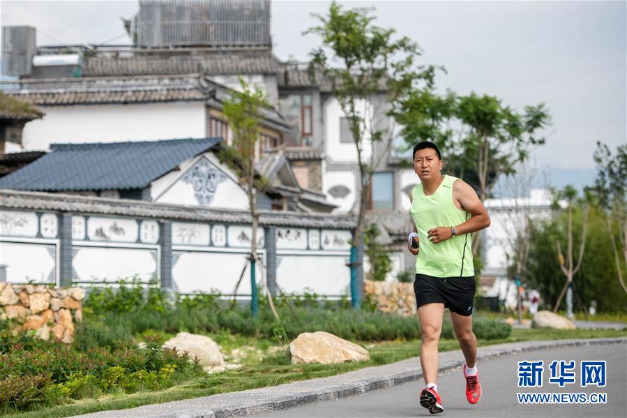 (新華全媒頭條·走向我們的小康生活·圖文互動)(3)綠染云嶺小康路——生態(tài)文明建設(shè)的云南實踐